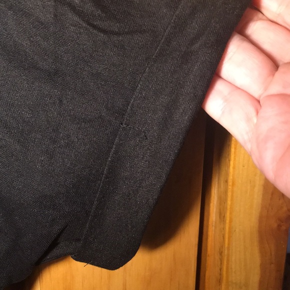 Black Short Sleeve Twist Front Top, NEW - Picture 3 of 5